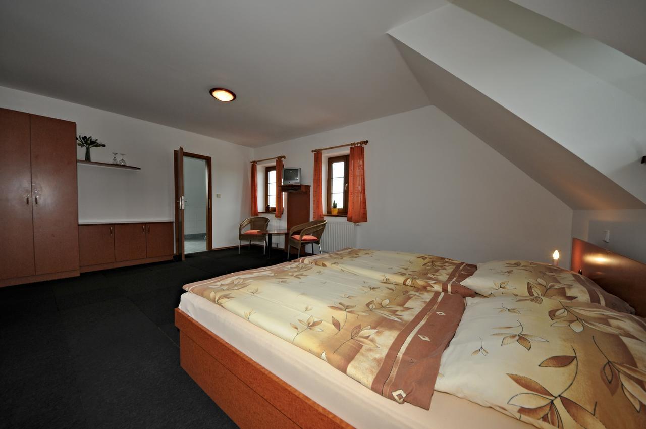 Přísečná Penzion Praktik Krumlov מראה חיצוני תמונה